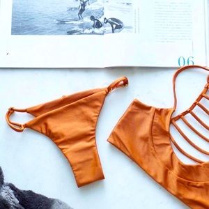 NWT Issa de Mar Bondi bottom in Small.